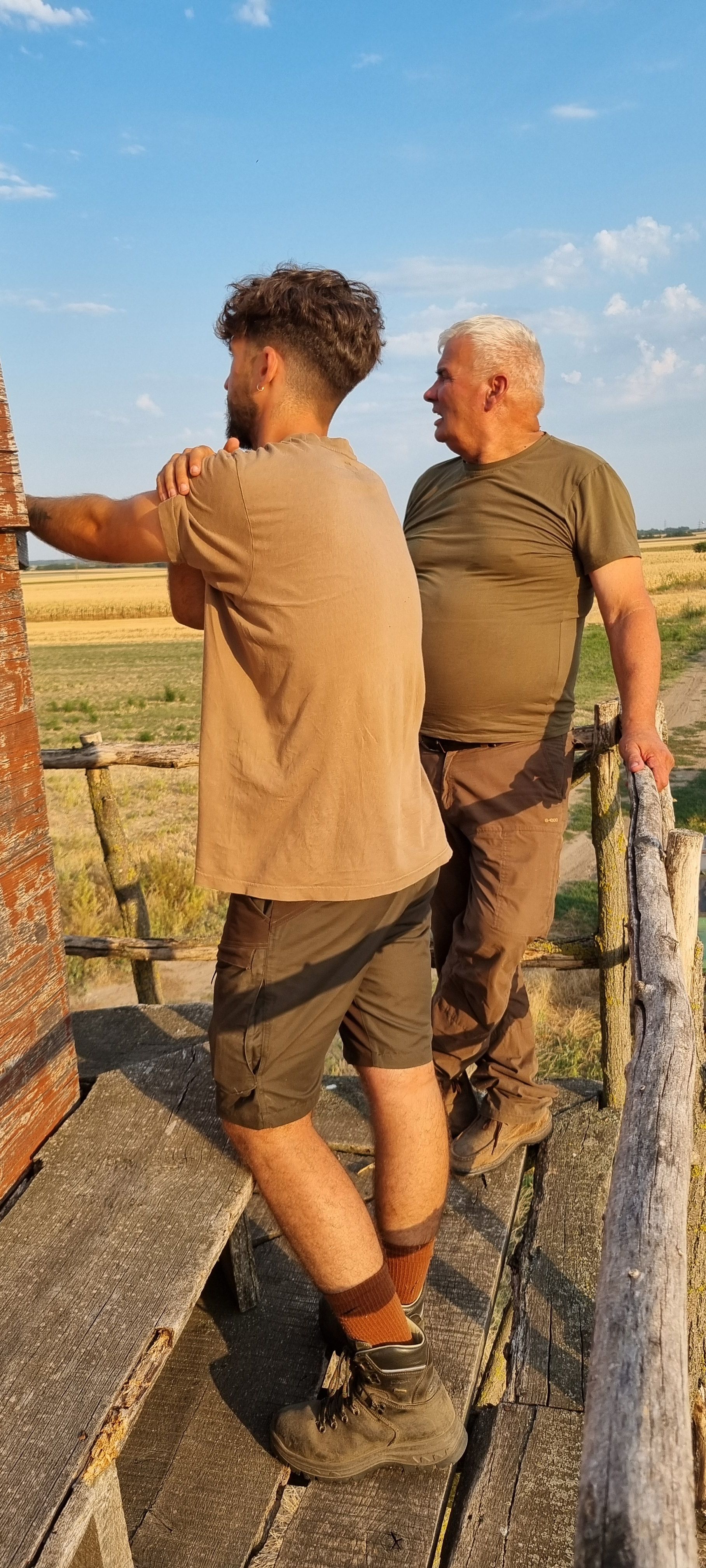 pexels-enginakyurt-1487511